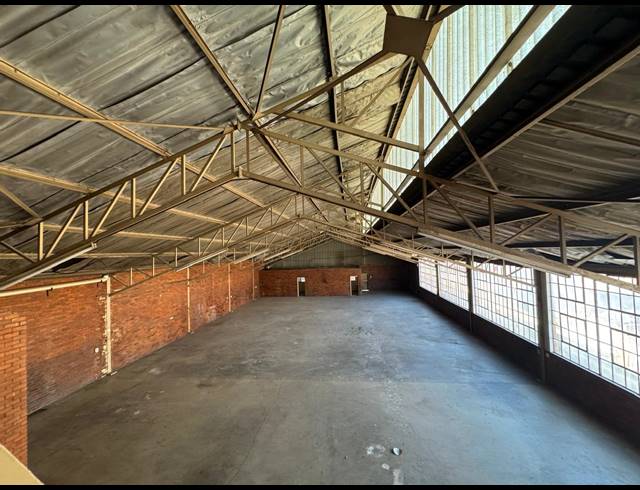 789M² WAREHOUSE TO LET IN WYNBERG